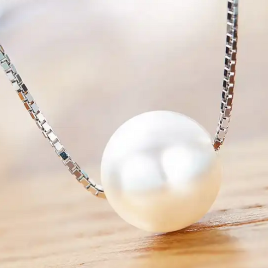 Pearl Pendant Silver Necklace Vivi Black Friday